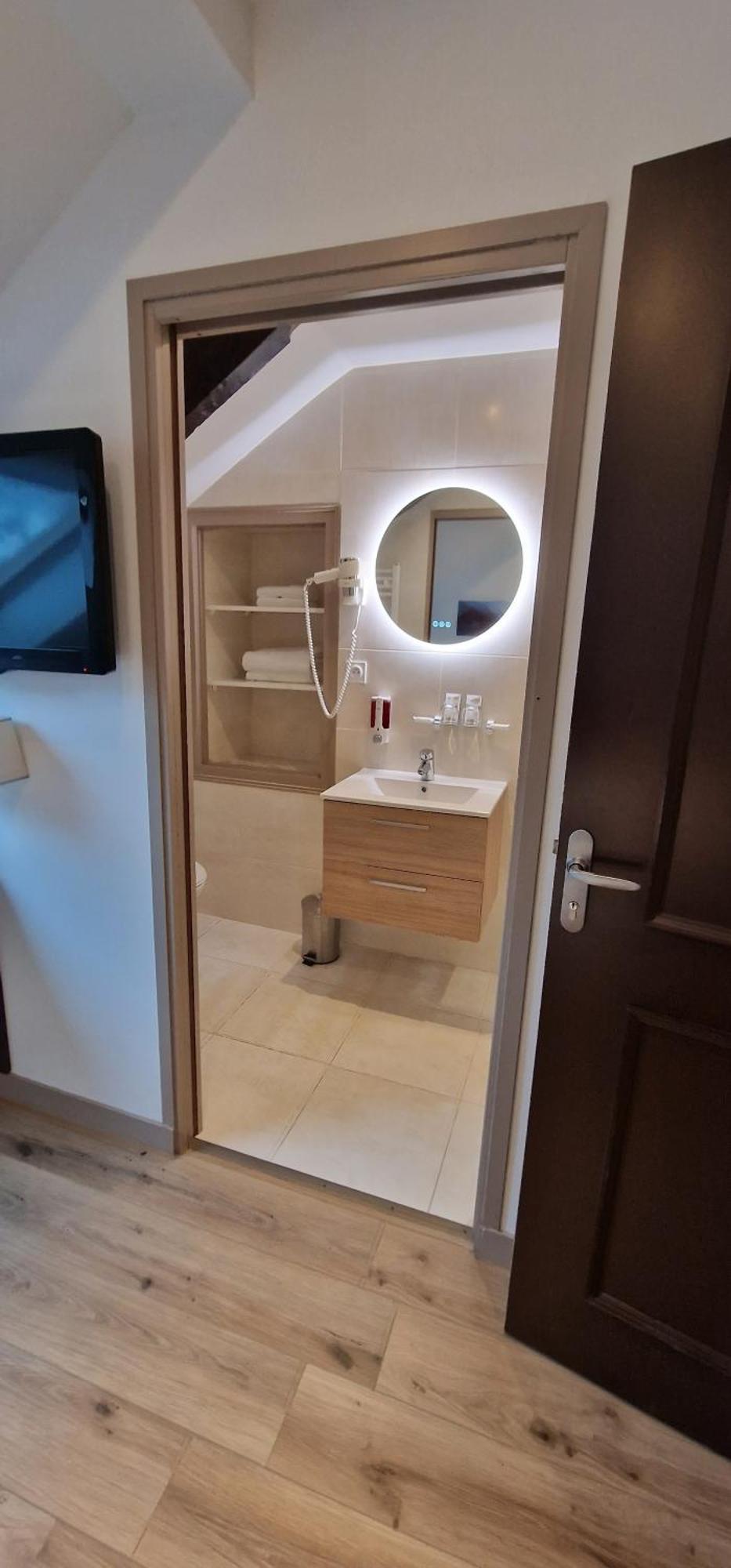 Hotel Le Bellevue Guer Kültér fotó